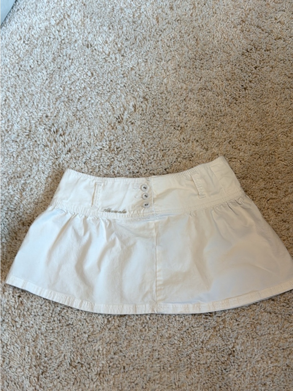 Abercrombie & Fitch White Mini Skirt short 15” waist 11” long women size 2